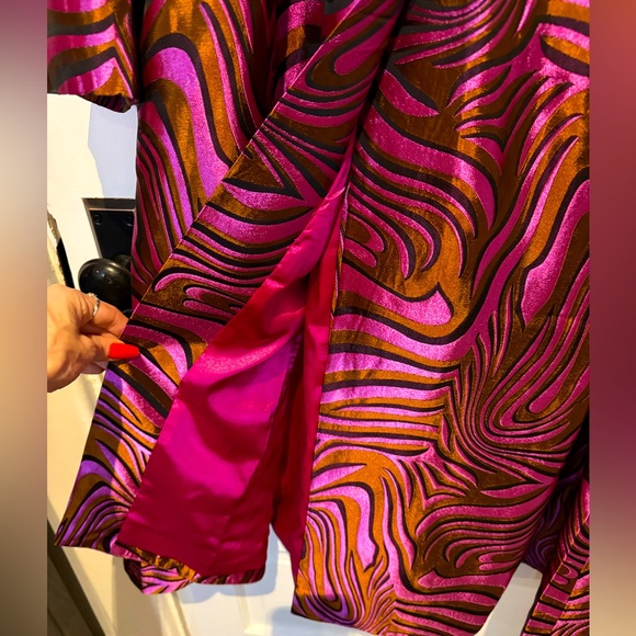 ANDREEVA Raspberry Marlyn Coat NWT ~ Size M - Picture 9 of 9